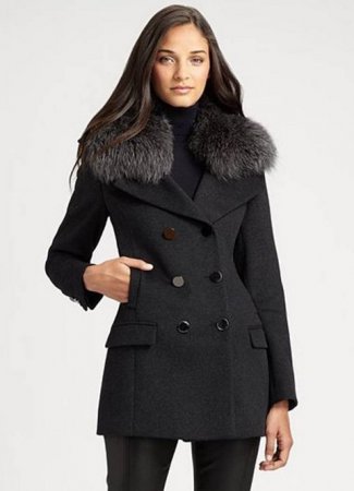 Модные кашемировые пальто с меховым воротником